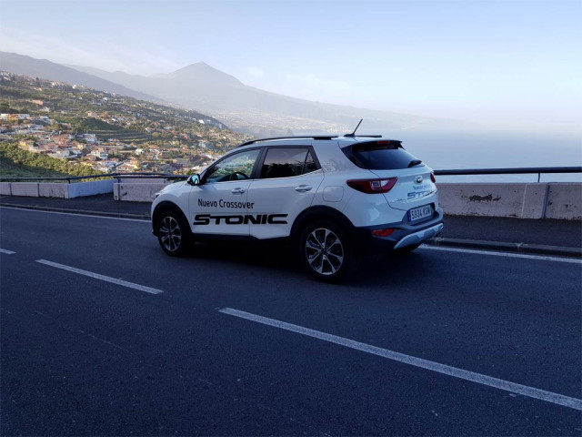 KiaStonic0008