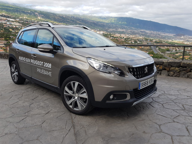 Peugeot2008005