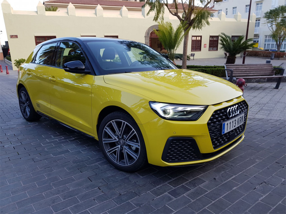 AudiA1004 1