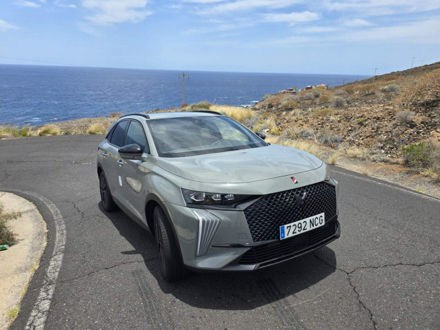 DS 7 E-TENSE